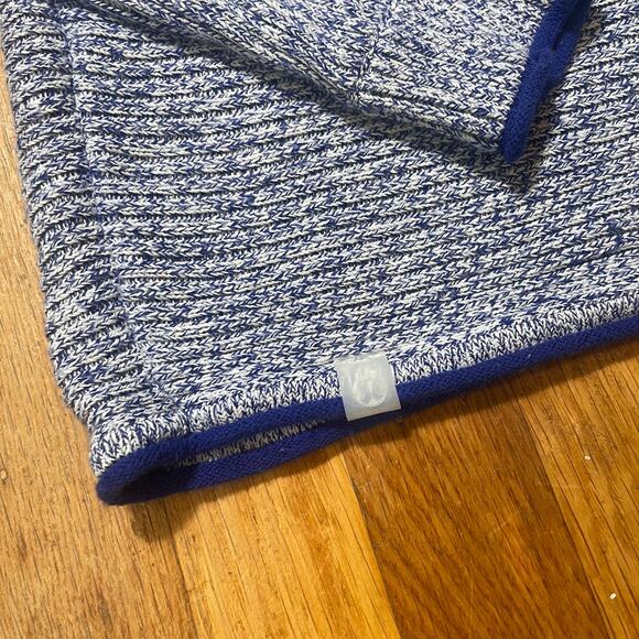 🔥SOLD🔥Lululemon Knit Sweater Blue - Size XS - Picture 6 of 8